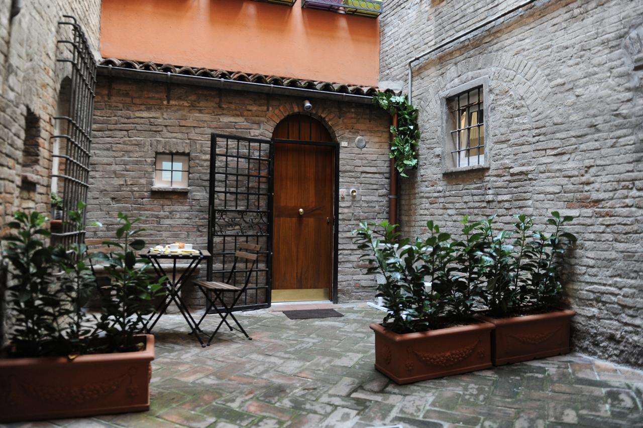 Oberdan Apartment 볼로냐 외부 사진